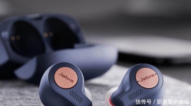 耳机的牌子叫什么