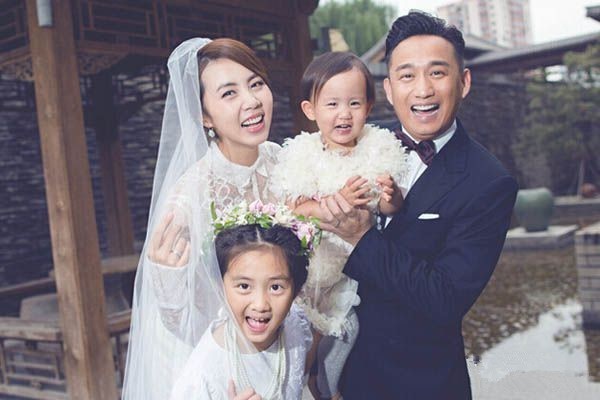 黄磊家的祖孙三代用时间证明,你觉得好的原生家庭