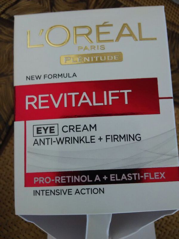 请问这是什么意思,我妈叫我翻译但我翻译不过