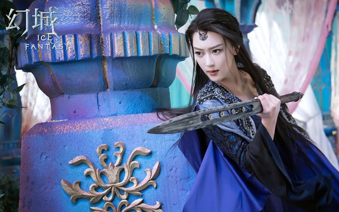 月神展傲人事业线 《幻城》 逯恣祯倍受好评