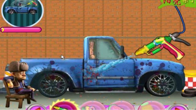 动画片熊出没环球大冒险之光头强洗车