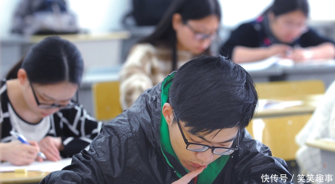 国考中央公务员在哪考试时间