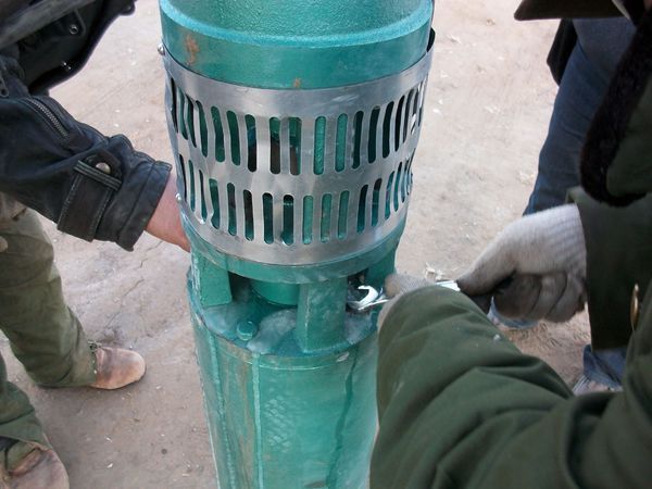 井用潜水泵如何安装和深井潜水泵安装示意图