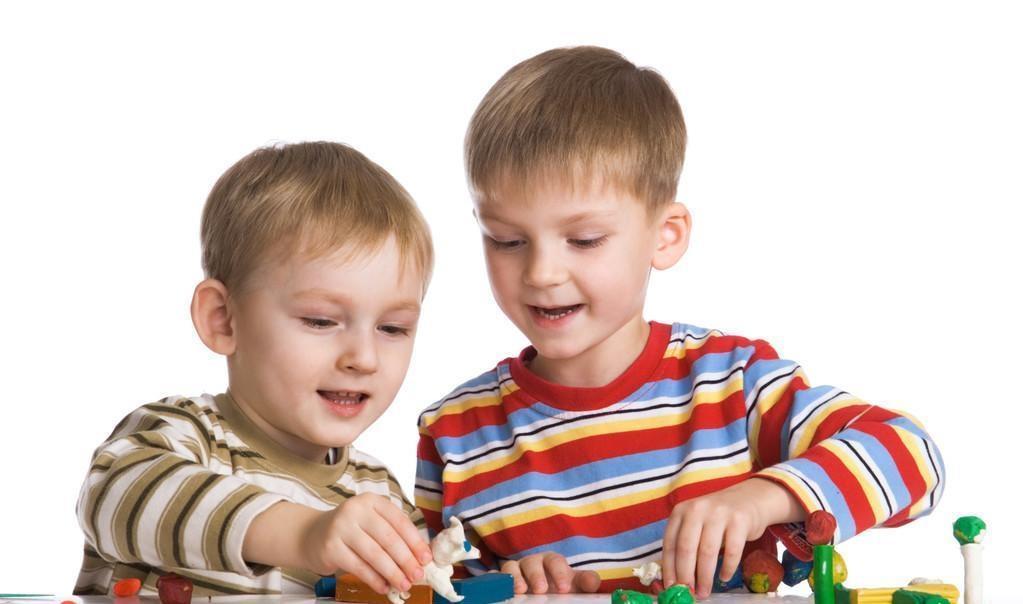 当别的孩子家长抢你孩子玩具