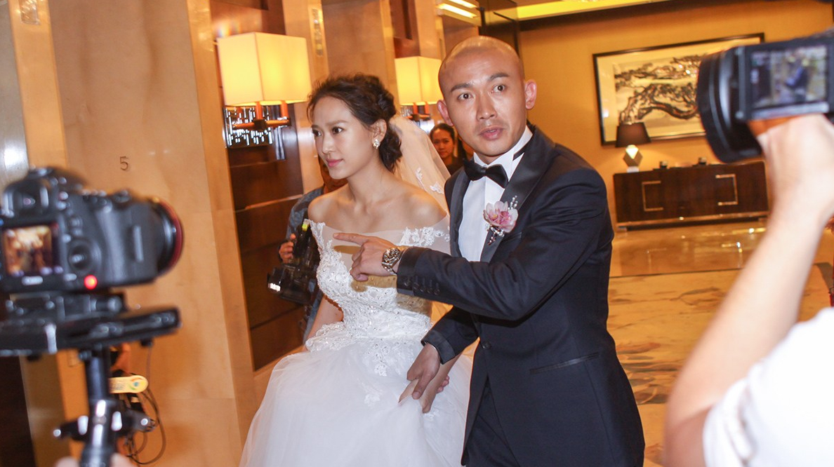 33岁的 b>秦子越 /b>厉害了,隐瞒了5年的老公,居然是我们熟悉的演员!