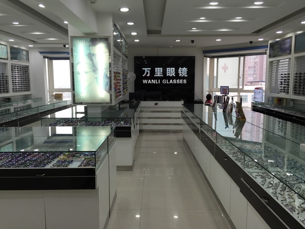 贵阳配近视眼镜哪里好