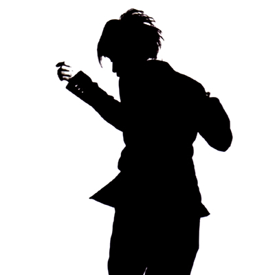 找个头像:黑色背影男,手是抬起来的