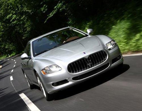 倒立船锚型车标跑车是什么车