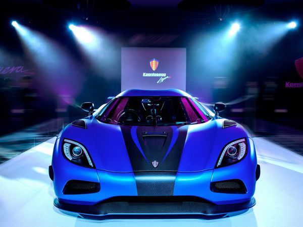 开车转弯压线扣几分?罚款多少?