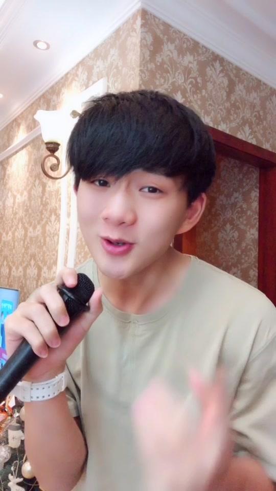 听说这个视频特别像林俊杰