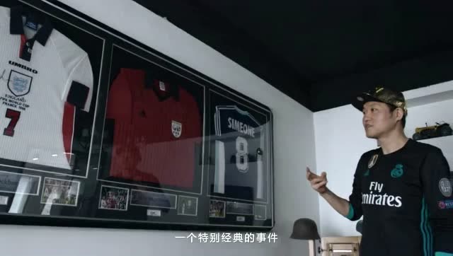 《 实况足球》中文 解说员 王涛:   为什么喜欢 足球?