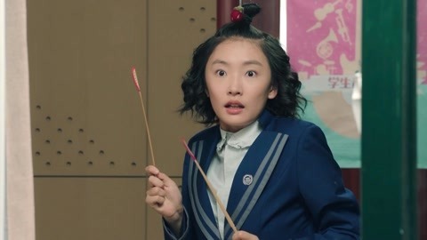《闪光少女》陈惊练琴遭遇特大危机 这玩意儿也太吓人了