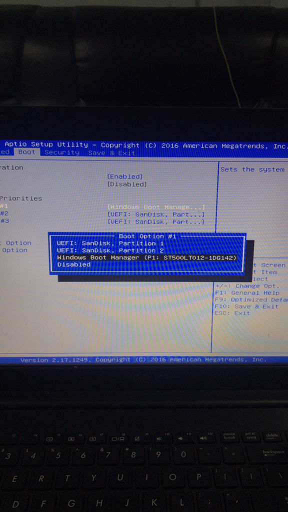 华硕笔记本R556uj加了金士顿的固态硬盘