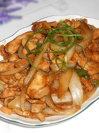 洋葱炒鸡肉