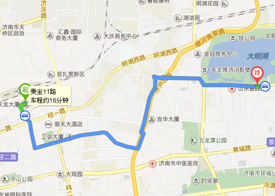 你好,可以在济南站坐11路到大明湖站 下车往回走约80米即是曲水亭街.