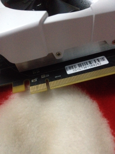 显卡插口不对怎么办