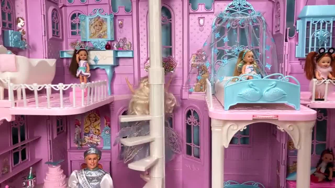 芭比梦幻城堡内部图片