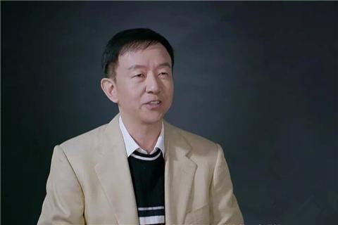 携程ceo孙洁个人资料简历多少岁老公吴炯家庭背景最新消息