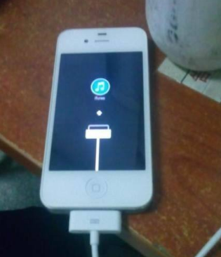 苹果6s登录别人id被锁该怎么办。