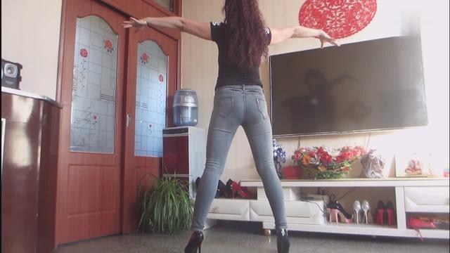 金芙蓉的爱 广场舞《花花世界》我一个单身狗为什么要看