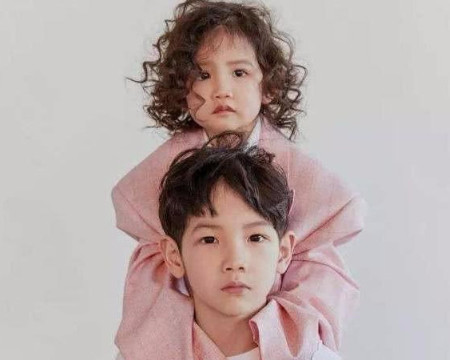 杨烁的儿子哭了