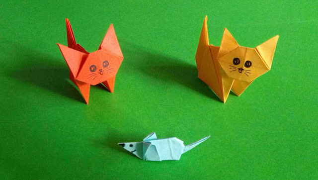 亲子趣味 b>折纸 /b> 猫捉老鼠之立体 b>小猫 /b>的折法 看完就能学会