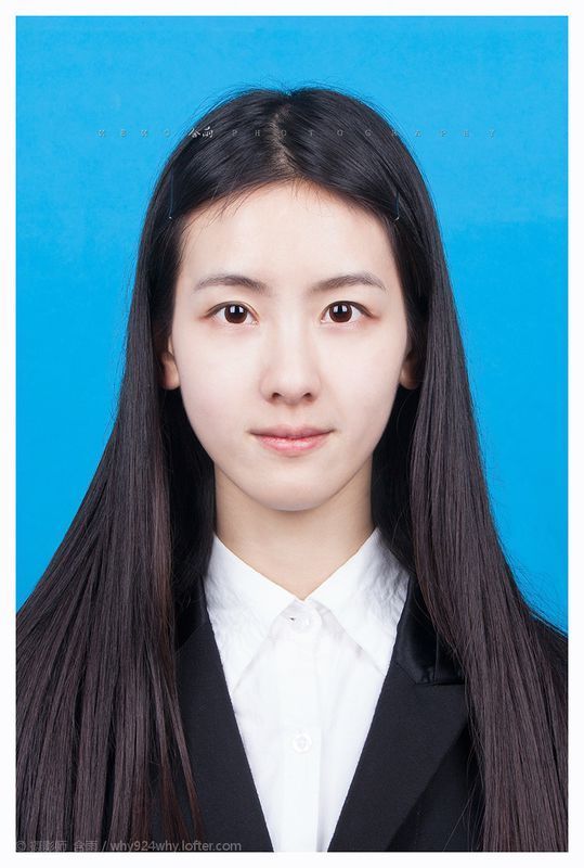 校花校草评选网站facejoking的女神排行榜上,陈都灵力压清华大学的