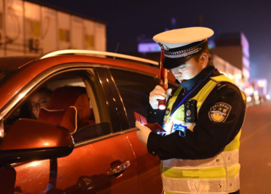 警察夜班几点到几点_360问答