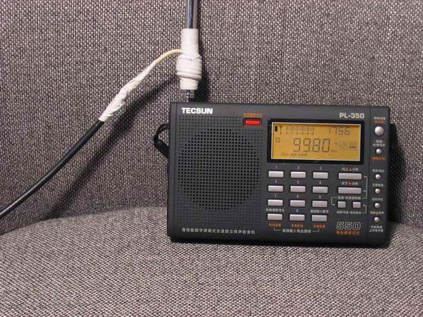 机上有一个接口旁边标有ANT是什么意思?