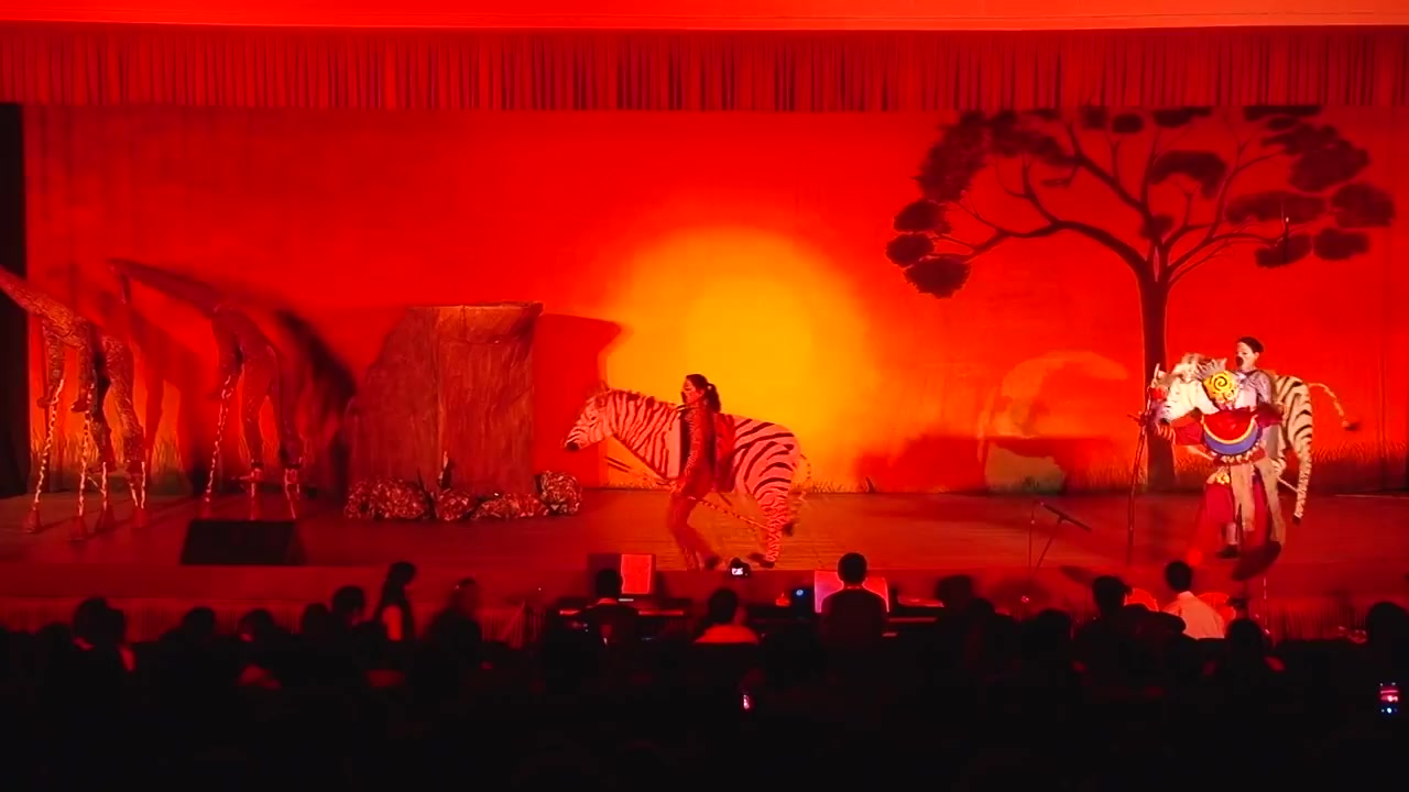 [图]音乐剧狮子王 CMC Ludhiana musical 2016- The Lion King