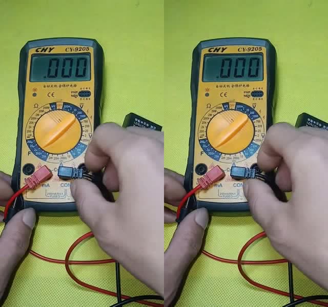万用表怎么测量电容的容量测量电容时两根表笔插在哪个孔教给你