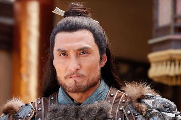 翟让为何会将自己辛苦打下的基业让给李密?