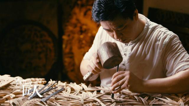 能让木头开出花的潮州郎,为了传统 手艺从未离开过家乡