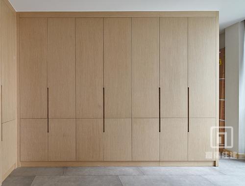 原木色柜子好看吗?