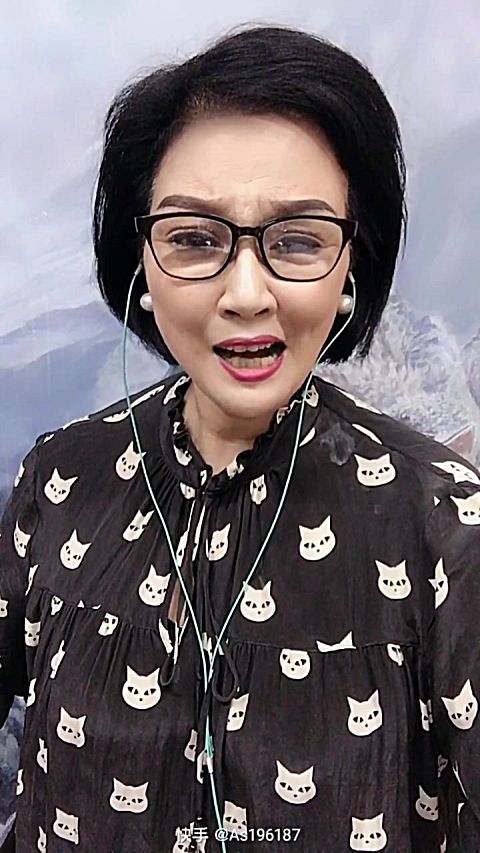 张新芳弟子,曲剧名家尚小双演唱越调《诸葛亮吊孝》选段等.