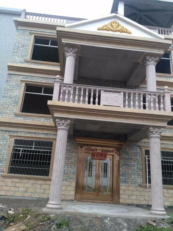 罗马柱价格多少钱?罗马柱贵不贵