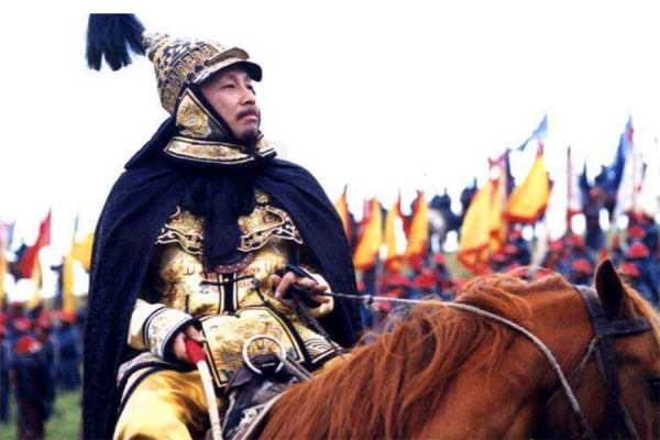 《康熙王朝》中,康熙为何要将归顺的陕甘提督王辅臣凌迟处死呢?