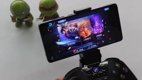 小霸王pss4蓝牙游戏手柄怎么连接手机