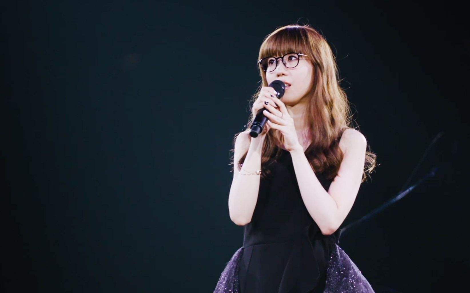 [图]【Aimer】Ref:rain 【Aimer Fan Club Tour「ete」】 恋如雨止ED现场