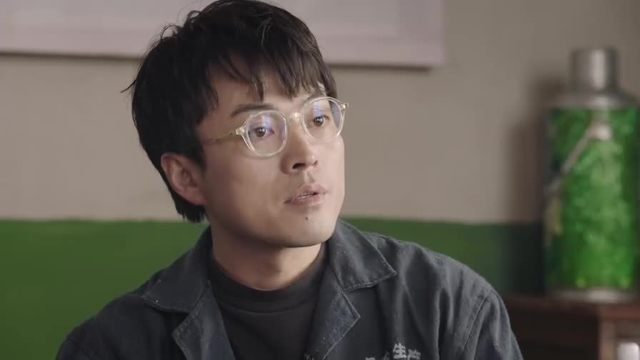 《远方的山楂树》罗永泽恨不得 掐死彭毕菲 彭毕菲肆无忌惮挑衅他