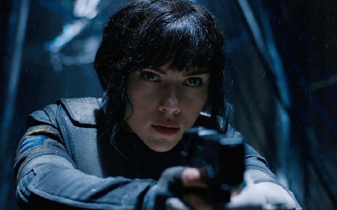 寡妇斯嘉丽约翰逊 /b>实力演绎美艳超能战士 科幻电影《攻壳机动队》