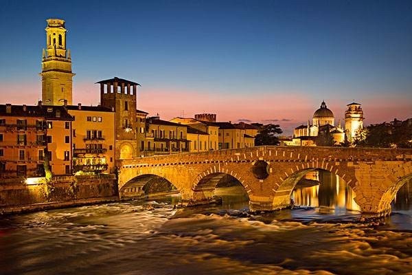 意大利有很多旅游胜地,最著名的城市有哪几个