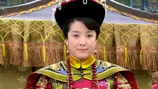 新还珠格格: 太后回宫众人 迎接,晴儿登场惊艳众人