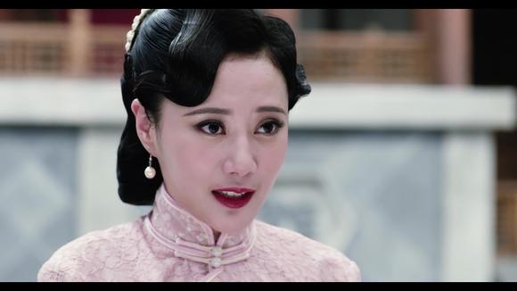 兄弟营:青莲叫 百合,还和白露为她说好话,为她求情,大转变