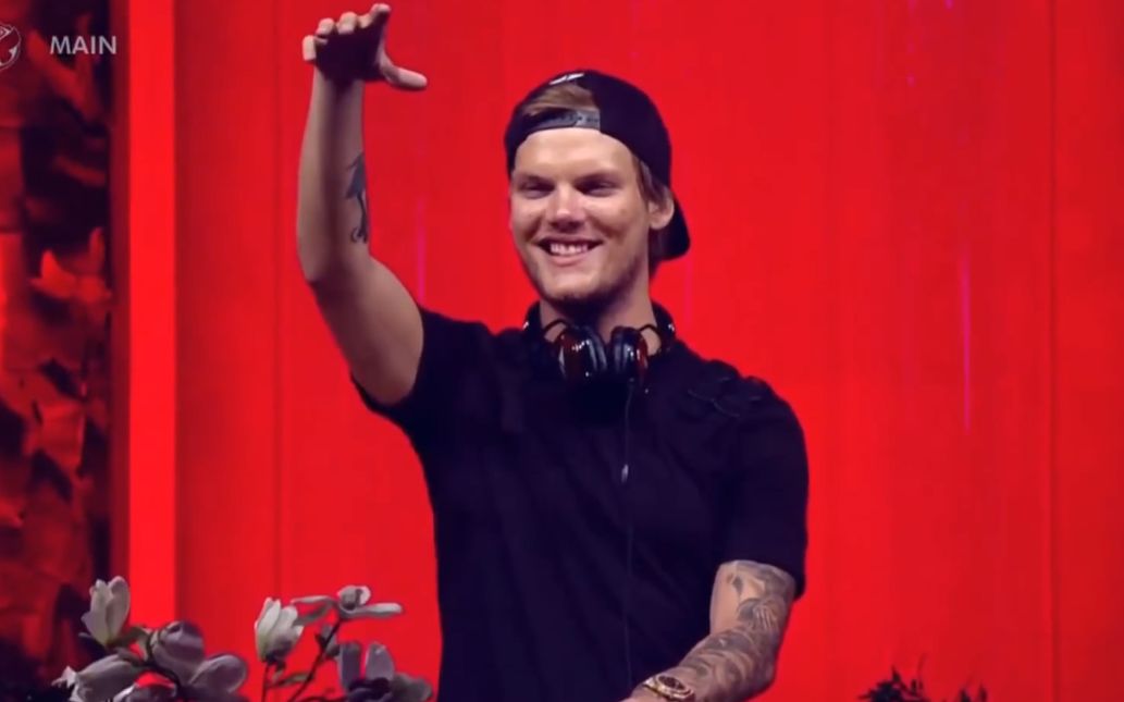 电音之神avici的5首神作!现场气氛炸裂!可惜以后