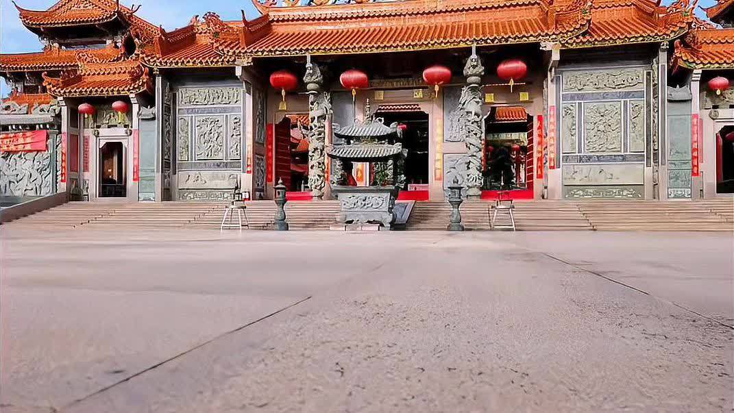 潮阳金灶镇潮美村,建于1908年,1997年扩建的玉皇宫为九龙吐珠