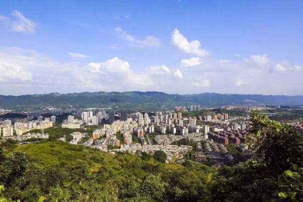 曾因荒凉偏僻被嘲笑的重庆曹家湾轻轨站如今现状如何?