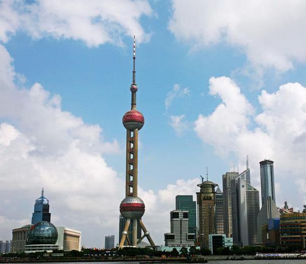 东方明珠塔有多高?