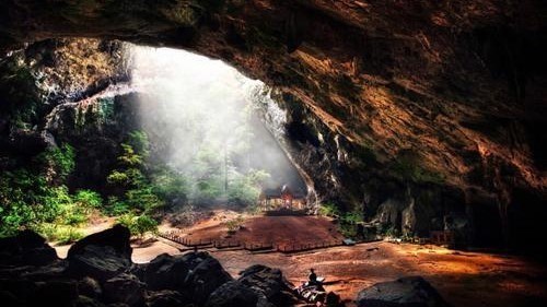 全球最大的山洞韩松洞,可容纳全球72亿人,但为何年接待游客才几百名呢