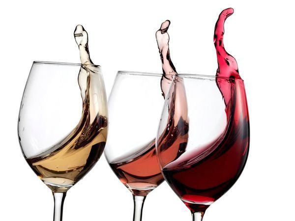 红酒,葡萄酒,香槟酒,起泡酒之间有什么区别